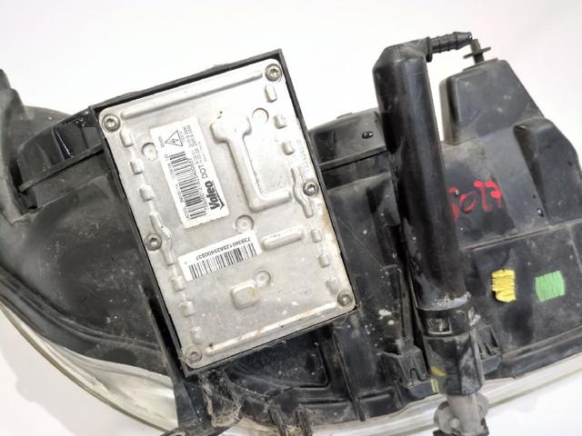 Reflektor lewy Peugeot 607 9D, 9U