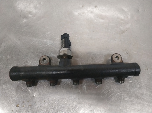Rozdzielacz paliwa 9654726280 PEUGEOT
