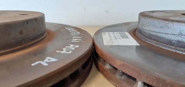 Tarcza hamulcowa przednia 96549782 GM