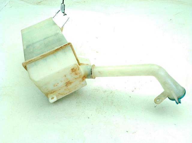 Zbiorniczek spryskiwacza szyb 96550797 GM