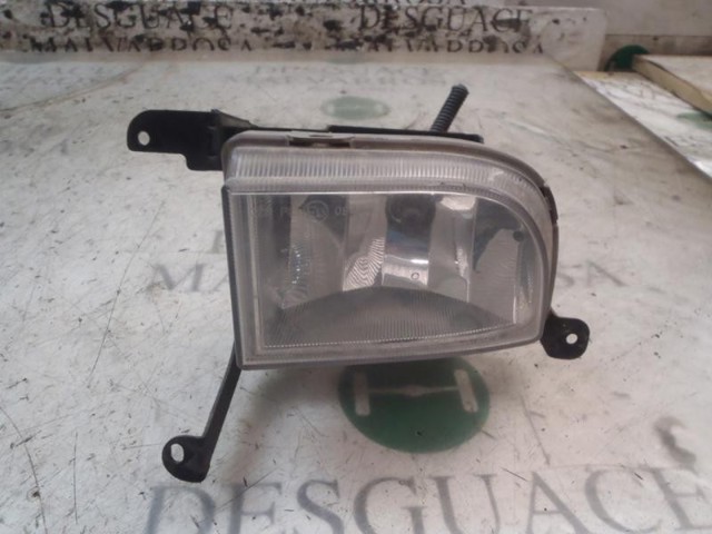 Lampa przeciwmgielna lewa 96551093 GM