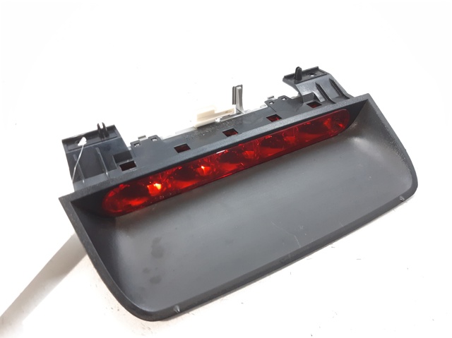 Lampa stop tylna dodatkowa 96551214 GM