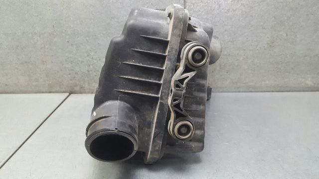 Obudowa filtra powietrza 96553445 GM