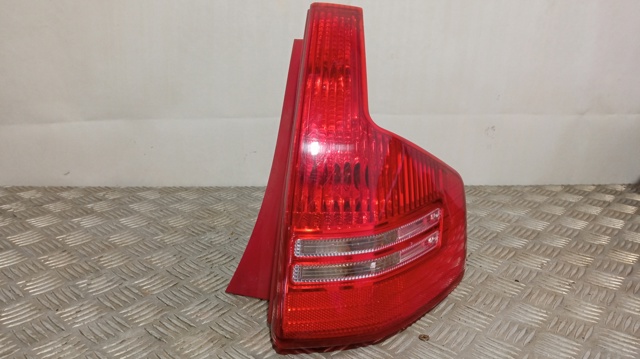 Lampa zespolona tylna prawa 9655863980 PEUGEOT