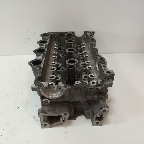 Głowica cylindrów 9655911480 PEUGEOT