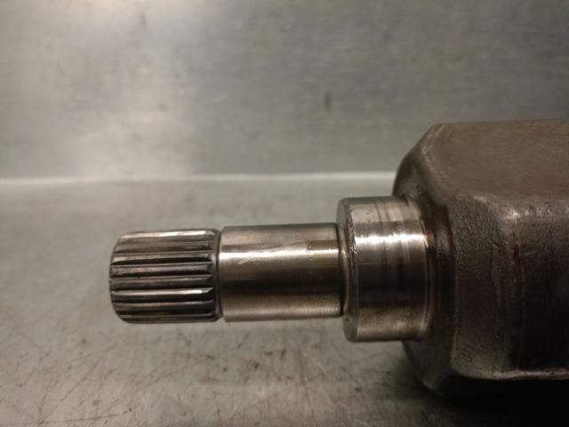 Półoś napędowa przednia lewa 9656135280 PEUGEOT