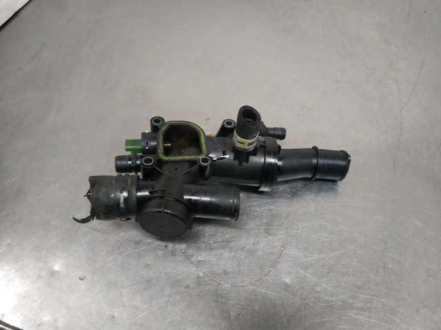 Termostat Peugeot 308