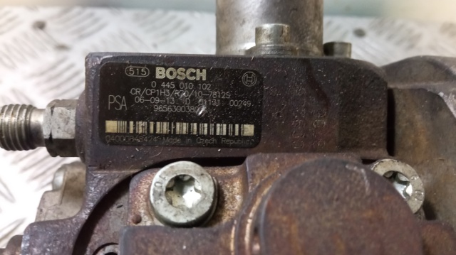 Pompa wtryskowa wysokiego ciśnienia 9656300380 PEUGEOT