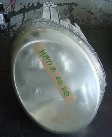 Reflektor prawy 96563483 GM