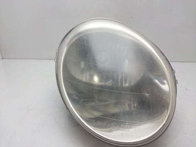 Reflektor prawy 96563483 GM