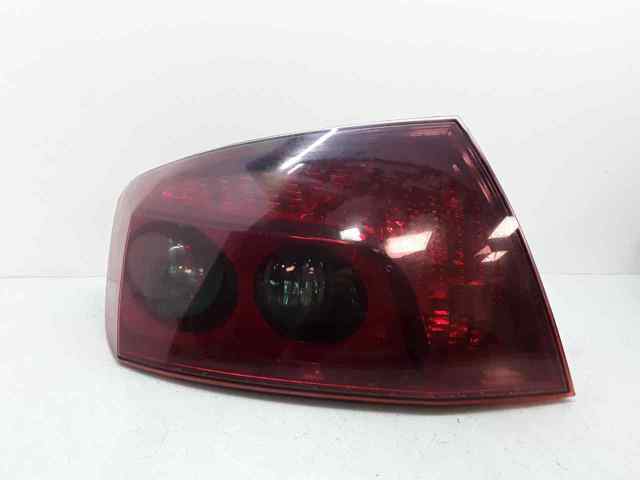 Lampa tylna Peugeot 407