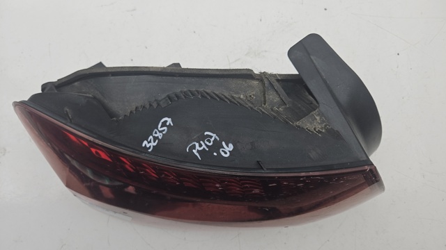 Lampa tylna Peugeot 407