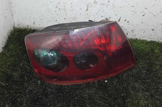 Lampa zespolona tylna lewa 9656606380 PEUGEOT