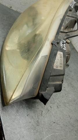 Reflektor prawy 9656668780 PEUGEOT