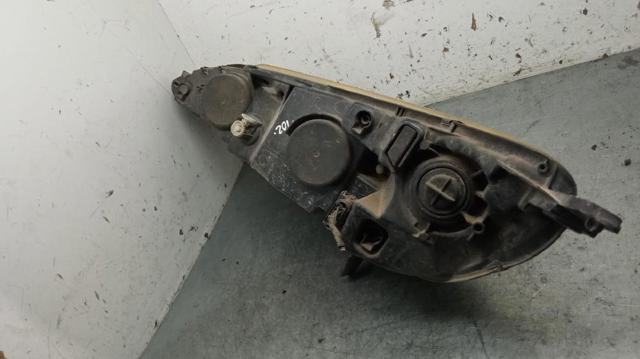 Reflektor prawy 9656668780 PEUGEOT