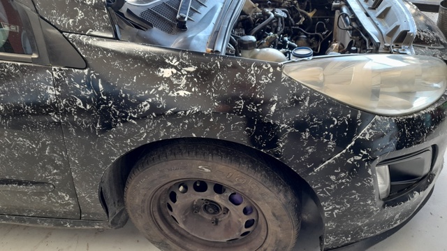 Błotnik przedni prawy 9656738480 PEUGEOT