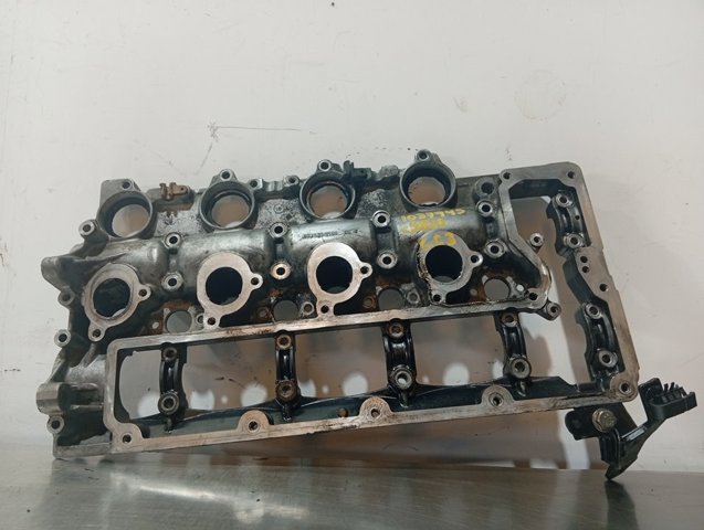Głowica cylindrów 9656823180 PEUGEOT