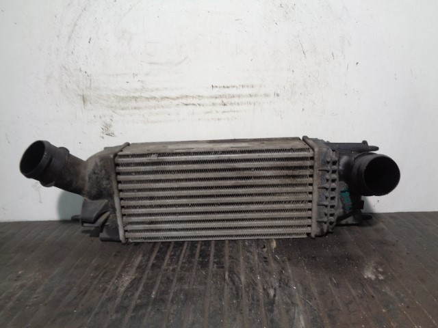 Chłodnica intercoolera 9657073480 PEUGEOT