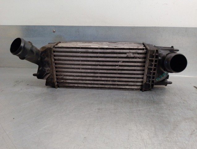 Chłodnica intercoolera 9657073480 PEUGEOT