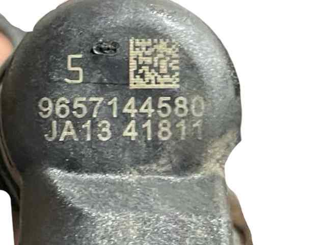 Wtryskiwacz paliwa 9657144580 FORD