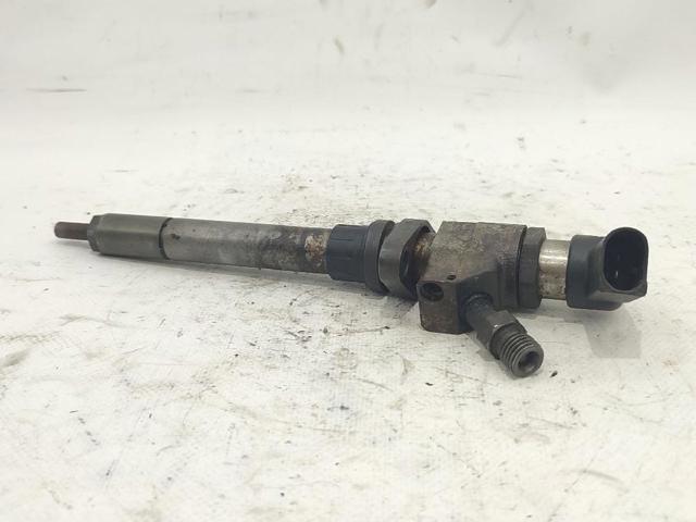 Wtryskiwacz paliwa 9657144580 PEUGEOT