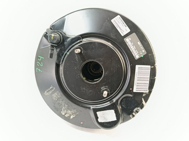 Wzmacniacz próżniowy hamulców 9657237180 PEUGEOT