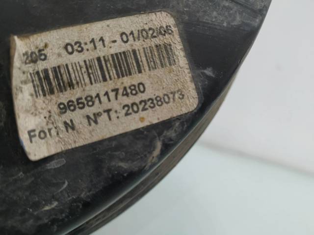 Wzmacniacz próżniowy hamulców 9657237180 PEUGEOT