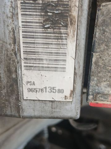 Pompa wspomagania hydraulicznego kierownicy 9657613580 PEUGEOT