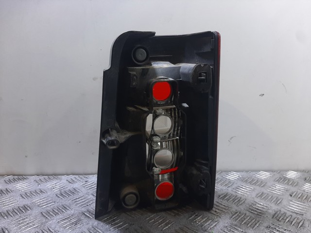 Lampa zespolona tylna lewa 9657977080 PEUGEOT