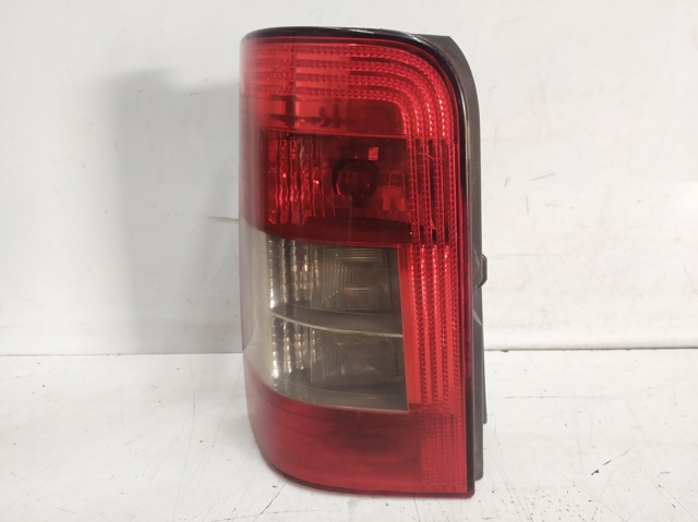 Lampa zespolona tylna lewa 9657977080 PEUGEOT