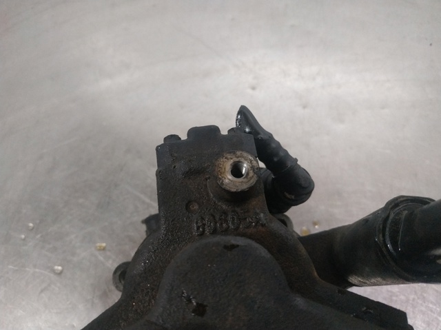 Pompa wtryskowa wysokiego ciśnienia 9658176080 FORD