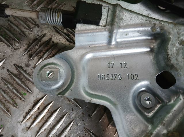 Mechanizm podnoszenia szyby drzwi przednich prawych 965873102 OPEL