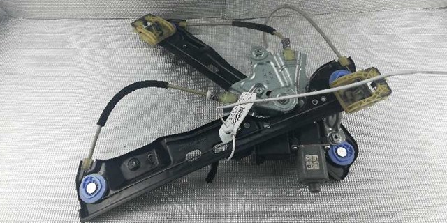 Mechanizm podnoszenia szyby drzwi przednich prawych 965873102 OPEL