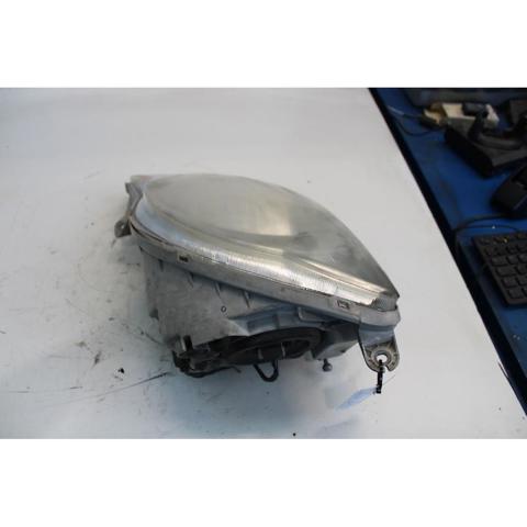 Reflektor prawy 96590406 GM
