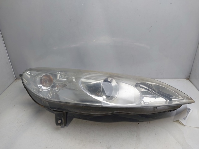 Reflektor prawy 9660235980 PEUGEOT
