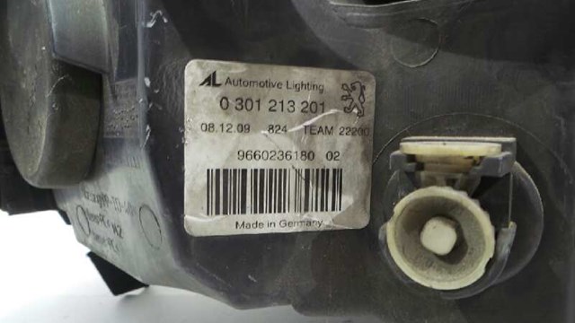 Reflektor lewy 9660236180 PEUGEOT