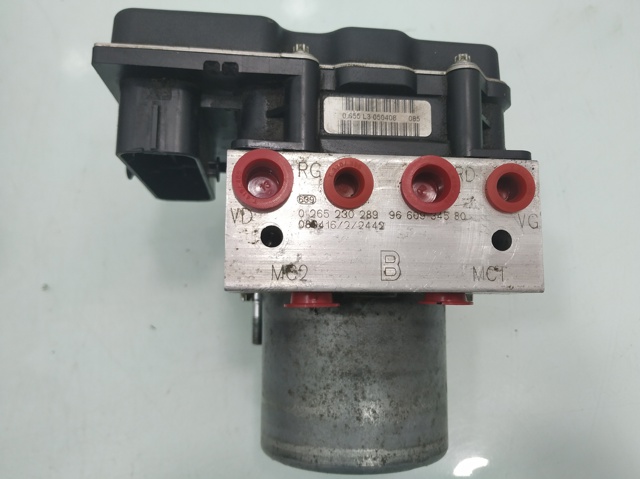 Sterownik ABS  hydrauliczny 9660934580 PEUGEOT