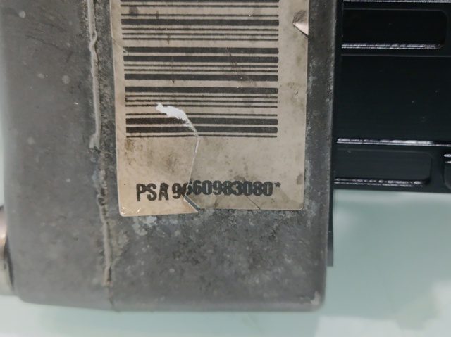 Pompa wspomagania hydraulicznego kierownicy 9660983080 PEUGEOT