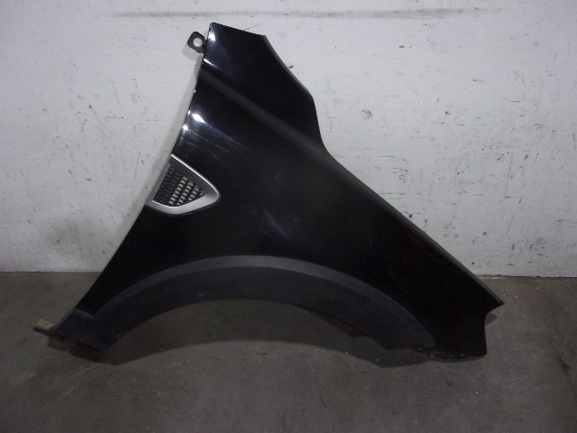 Błotnik przedni prawy 96624396 GM