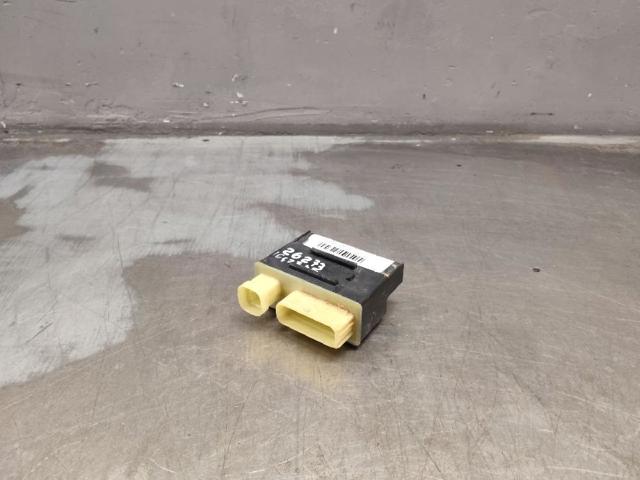 Przekaźnik świec żarowych 9662570880 OPEL