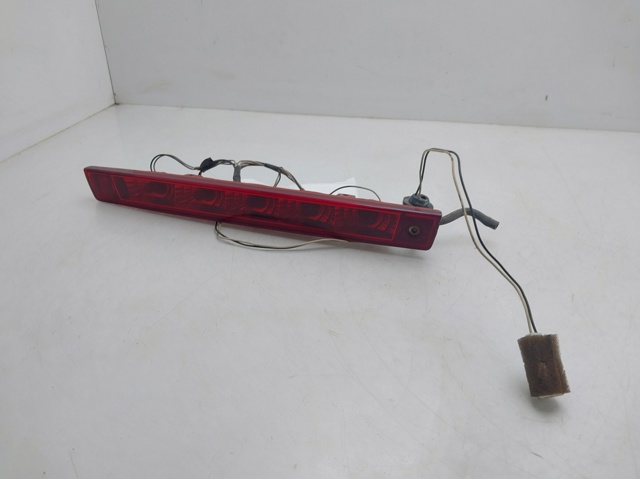 Lampa stop tylna dodatkowa 96626968 GM