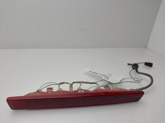 Lampa stop tylna dodatkowa 96626968 GM
