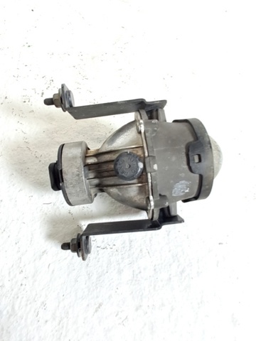 Lampa przeciwmgielna lewa 96644865 GM