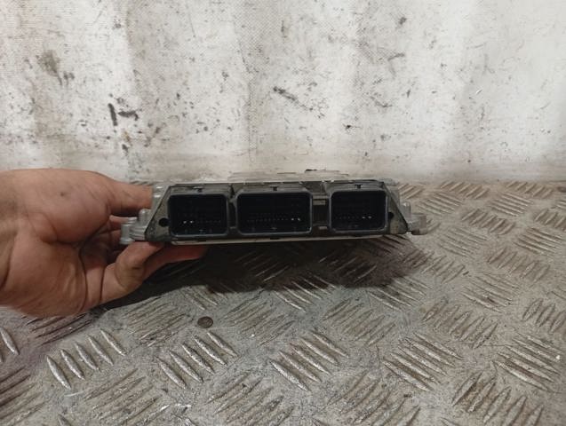 Sterownik silnika 9664843780 PEUGEOT