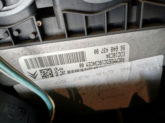 Sterownik silnika 9664843780 PEUGEOT