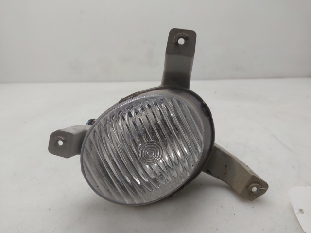 Lampa przeciwmgielna lewa 96650835 GM