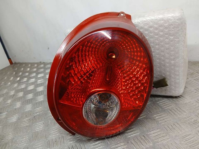 Lampa zespolona tylna prawa 96666914 GM