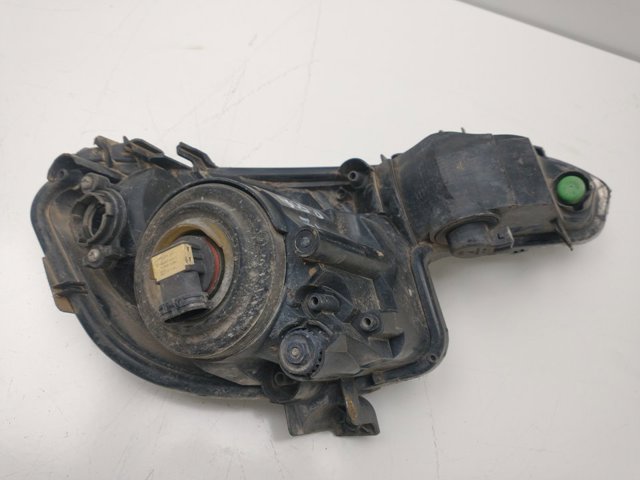 Lampa przeciwmgielna lewa 9670476280 PEUGEOT