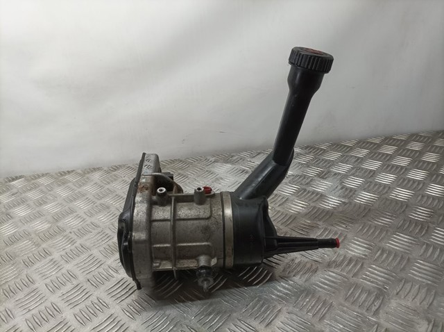 Pompa wspomagania hydraulicznego kierownicy 9670700380 PEUGEOT