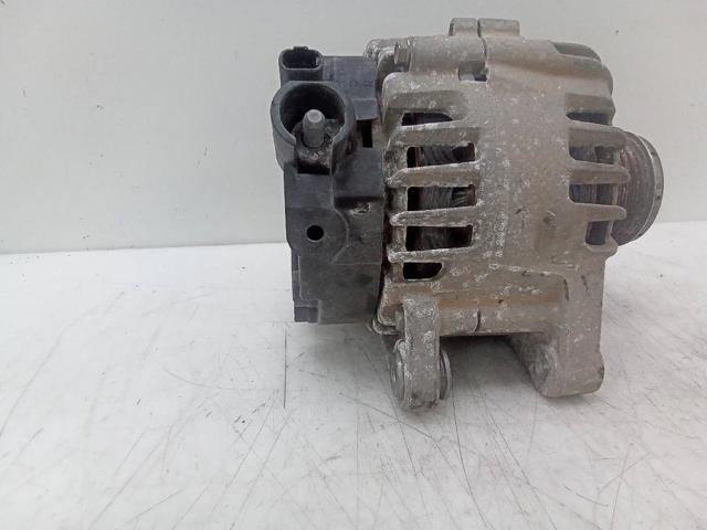 Alternator 9670899580 OPEL